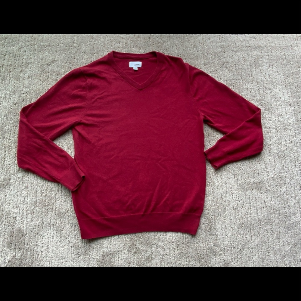 Sonoma Red V Neck Sweater Size Medium